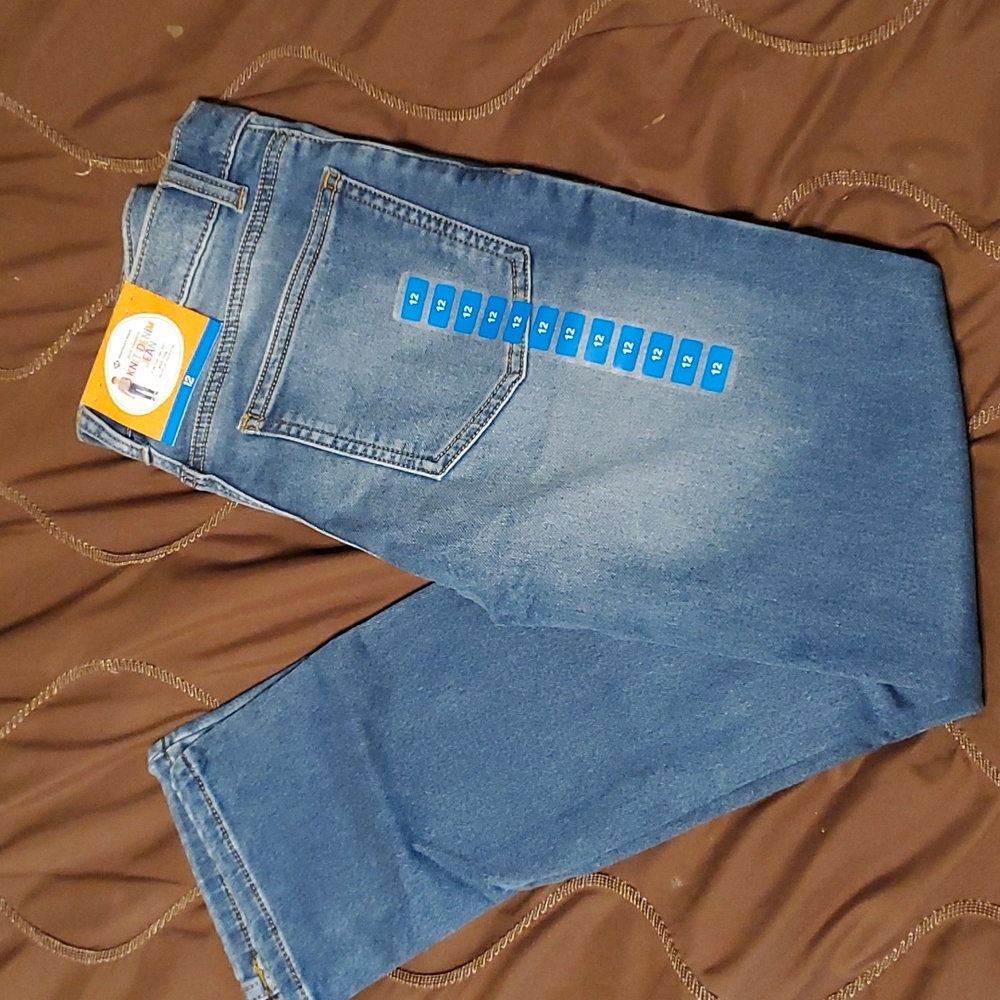 New with tags boys jeans 12
